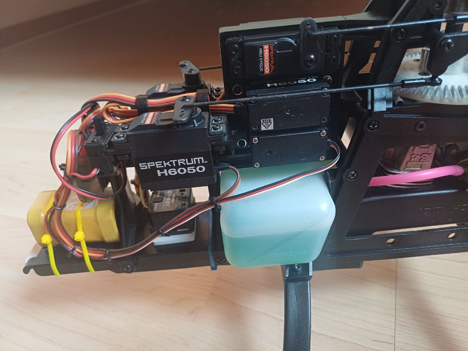 Kyosho Modellismo RC: Kyosho concept 30 – Nuovo (secondo la descrizione) da Ittigen venduto da mar_hbr9 5