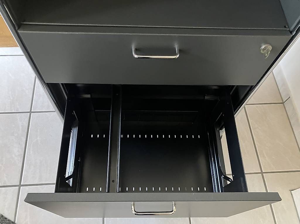 Korpus: Rollcontainer Flexcube – Gebraucht aus Bronschhofen von Oggy0 3