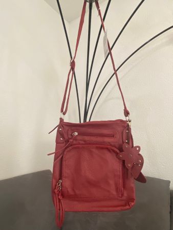 Elegante Damenhandtasche – neu und unbenutzt