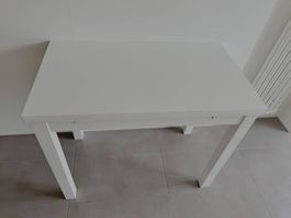 IKEA BJURSTA Ausziehbarer Tisch weiss  CHF 10