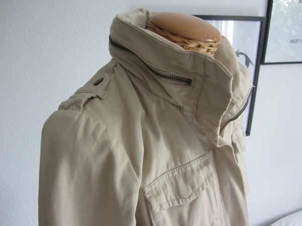 H&M Vestes: Jacke beige leicht - 34 – D'occasion à Zürich par Diazaio 4
