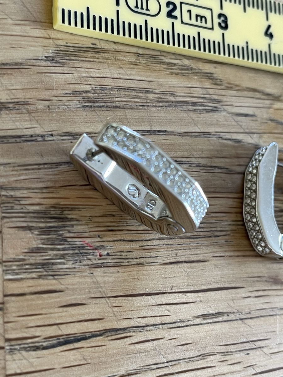 Swarovski Orecchini pendenti & Orecchini a lobo: Schöne Ohrringe von Swarovski – Usato da Flawil venduto da Naphtali 3