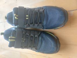 Turnschuhe Gr 36