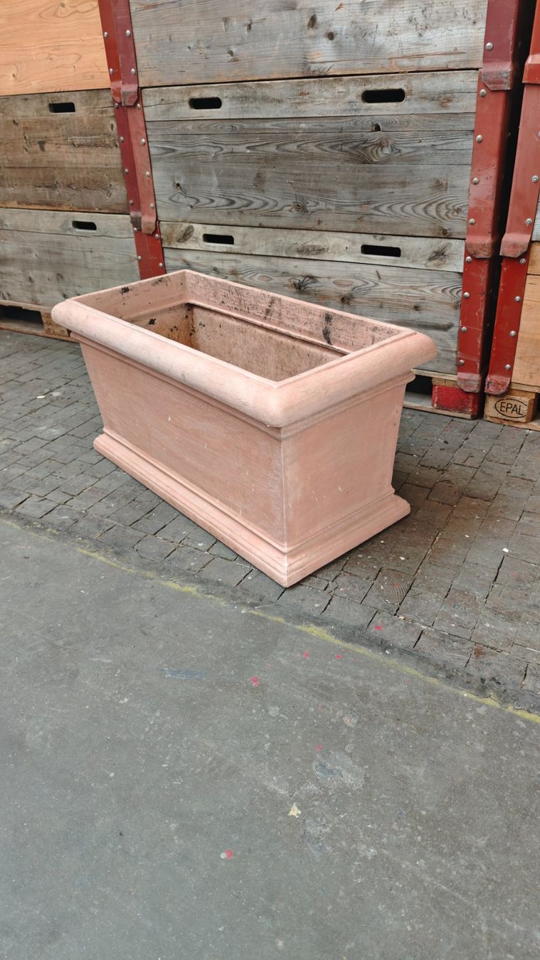 Pots de fleurs: Blumentopf 200 lt. – D'occasion à Luzern par pilatusshop