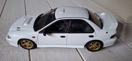 Modellauto AUTOart 1/18 Subaru Impreza weiss Top Zustand 
