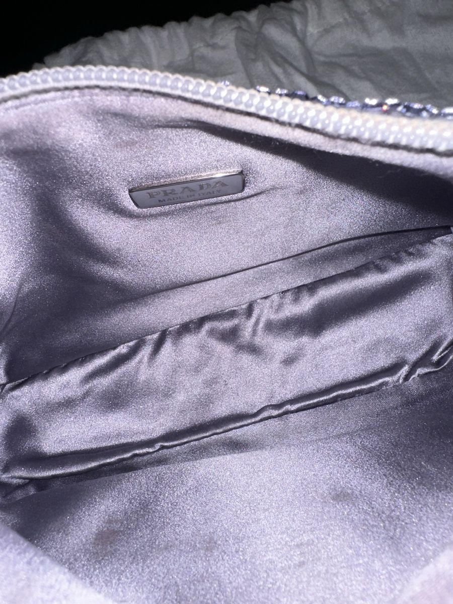 Prada Taschen für Damen: Prada Re-Edition 2000 Mini Handtasche Crystal Lila Limited – Gebraucht aus Zürich von kiflicaodcokolade 3