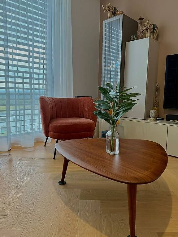 La Redoute Tavoli: Belle table basse noyer massif, Théoleine – Nuovo (secondo la descrizione) da Bussigny venduto da Lybaro 1