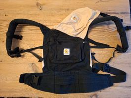 Ergobaby mit Neugeborenen-Einsatz