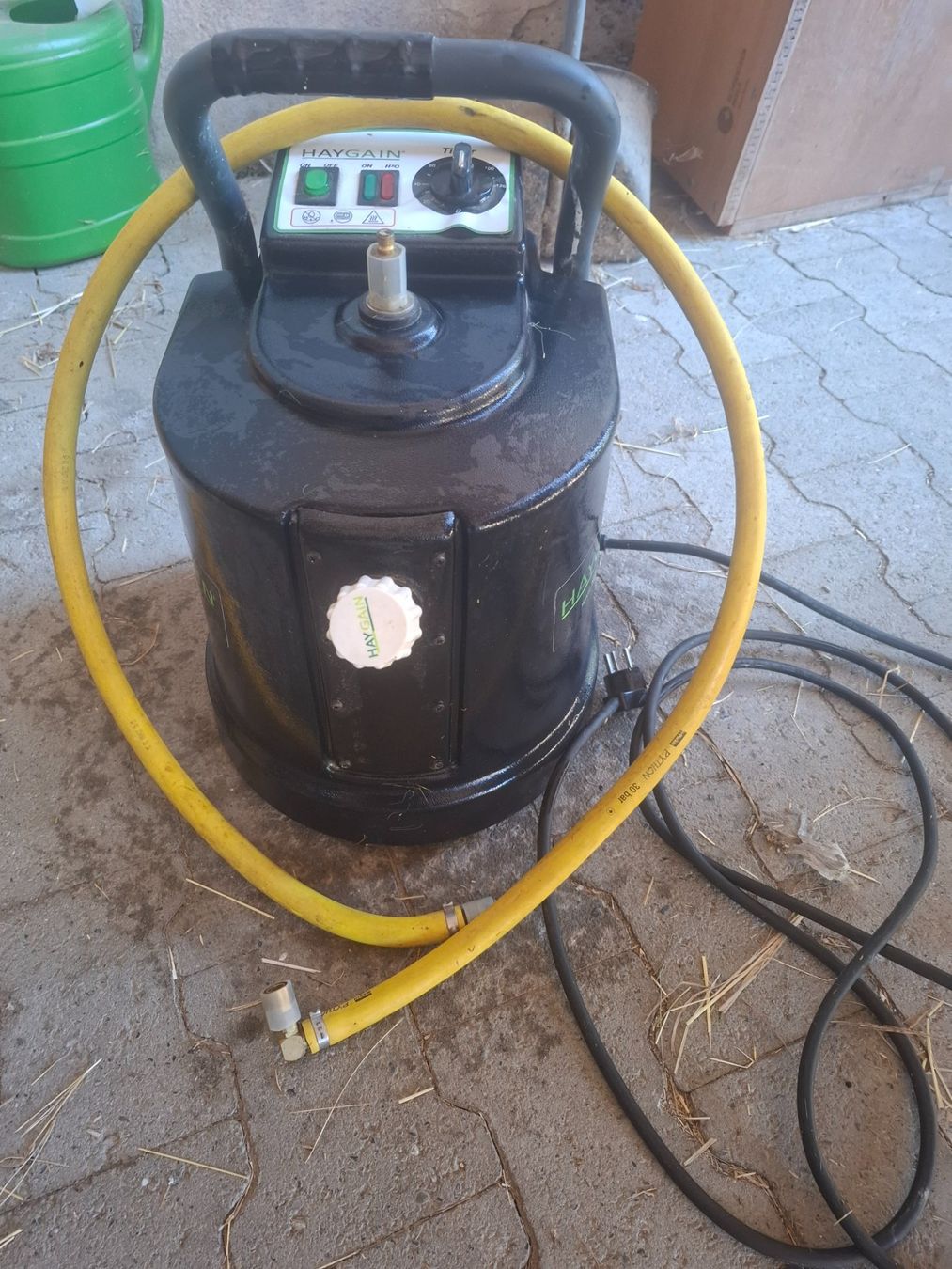 Toutes les machines: Haygain Heubedampfer HG 2000 NEU mit Timer – D'occasion à Bibern par asa_79 4