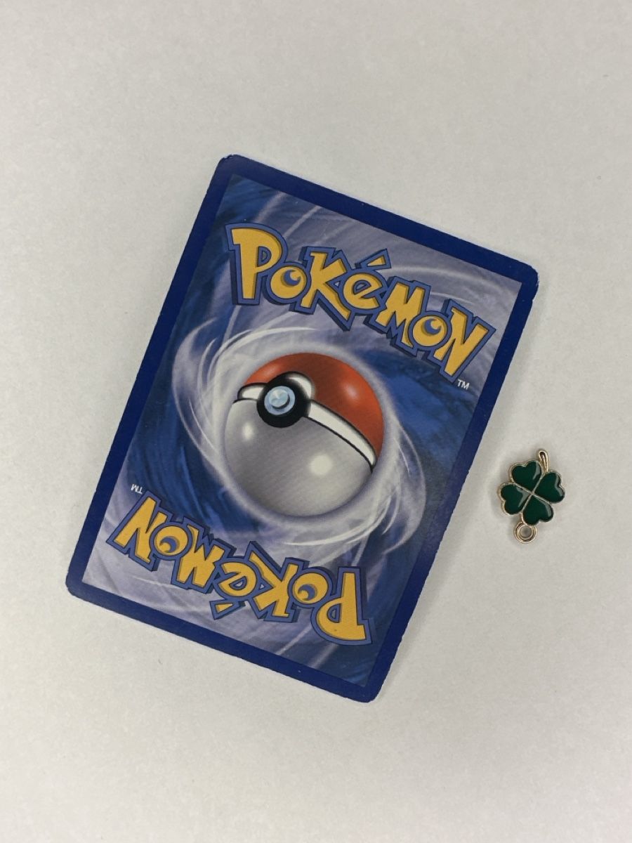 Pokémon Sammelbilder & Trading cards: Pikachu 61/90 Undaunted Reverse Holo – Gebraucht aus Uster von Neonschwarz 3