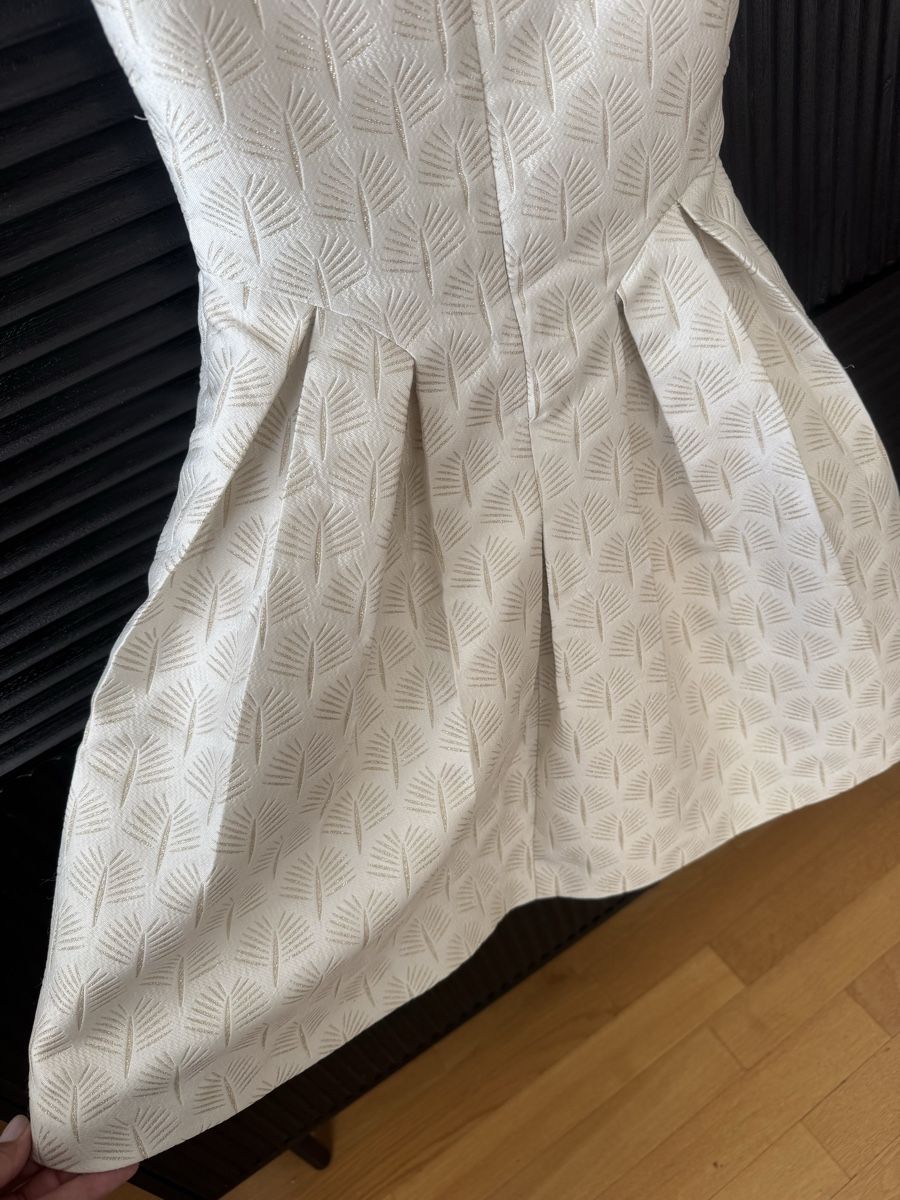 Vestiti & Gonne: Okaidi size 116 – Usato da Blonay venduto da art_7f87 6