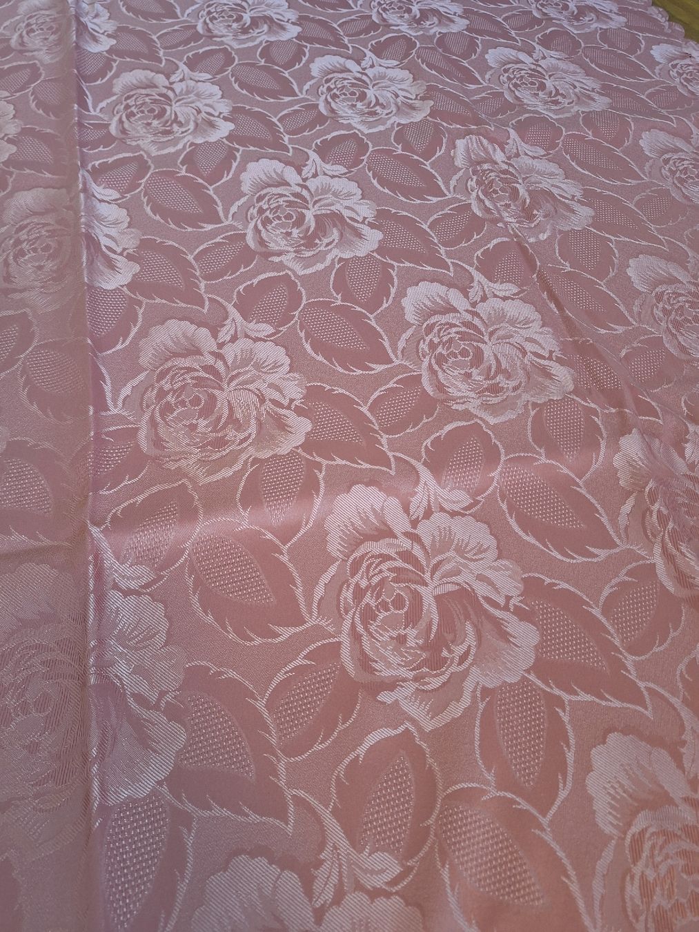 Decken: Decke mit Rosenmuster rosa Spitze ca.155x260cm – Neu (gemäss Beschreibung) aus Regensdorf von Schmim 2