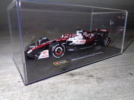 Bburago 1:43 F1 Alfa Romeo Guanyu Zhou 2022