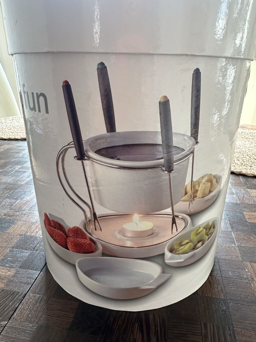 Elettrodomestici da cucina: Chocolate fondue set – Nuovo (secondo la descrizione) da Dübendorf venduto da jir_75mx 1