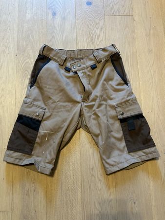 Arbeitsshorts Spilag braun schwarz Grösse 40 gebraucht