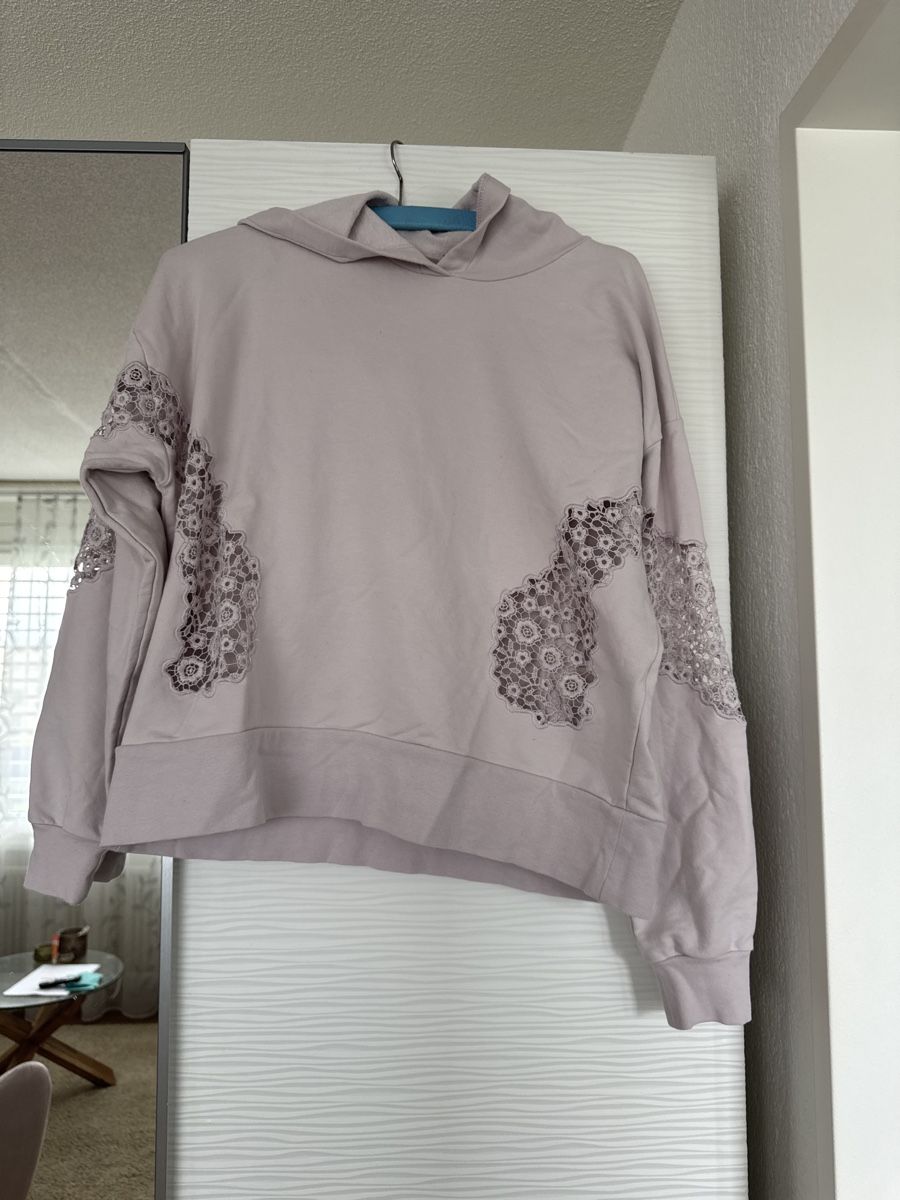 Maglioni & Felpe: Damenpullover mit Spitze, Grösse M – Nuovo (secondo la descrizione) da Lachen SZ venduto da nathiisch