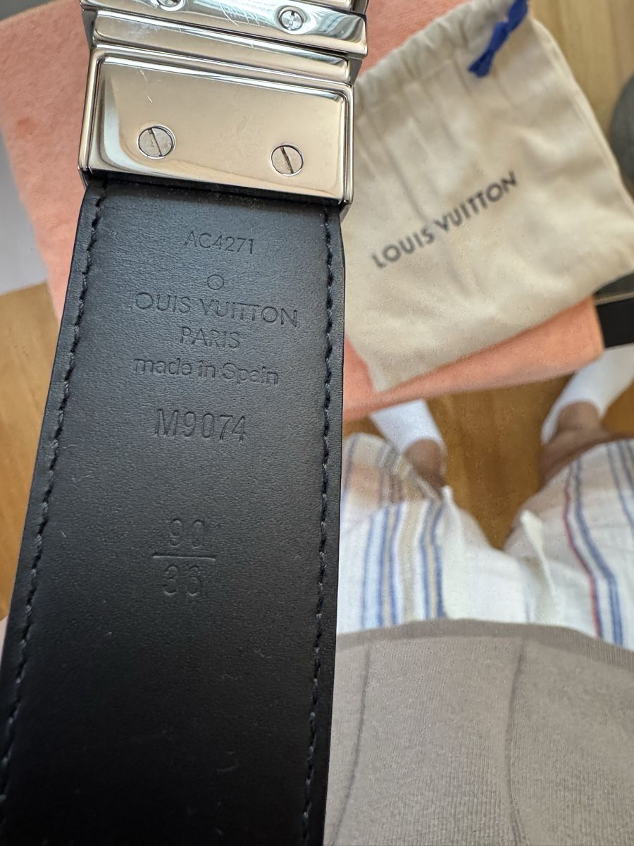 Louis Vuitton Ceintures: Louis Vuitton LV Initiales Monogram Eclipse Wendegürtel 90/3 – D'occasion à Kleinwangen par giuespo 1