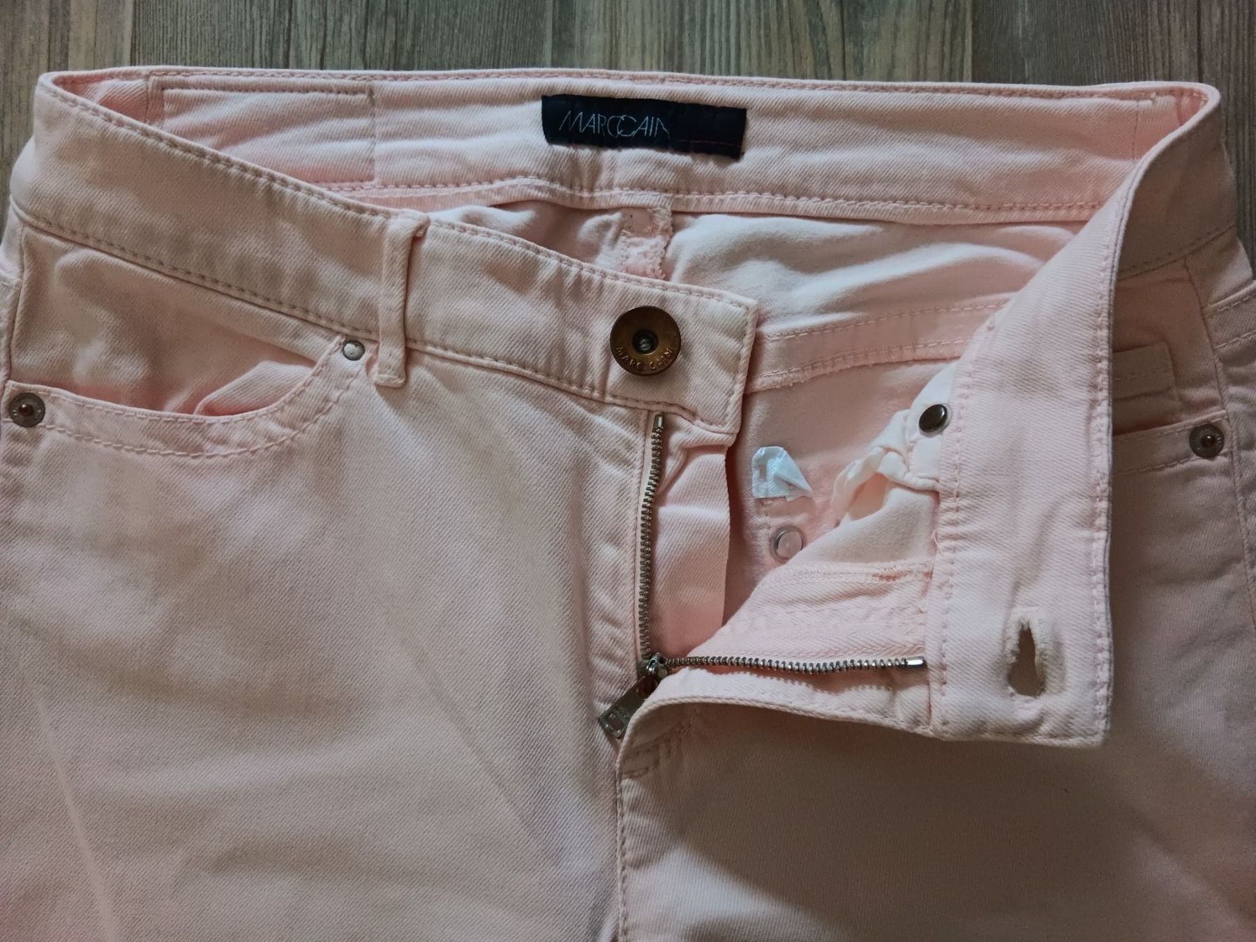 Marc Cain Jeans: MARC CAIN Jeans taille / Grosse S (2) – Usato da Cossonay-ville venduto da Super-Price-Quality 4