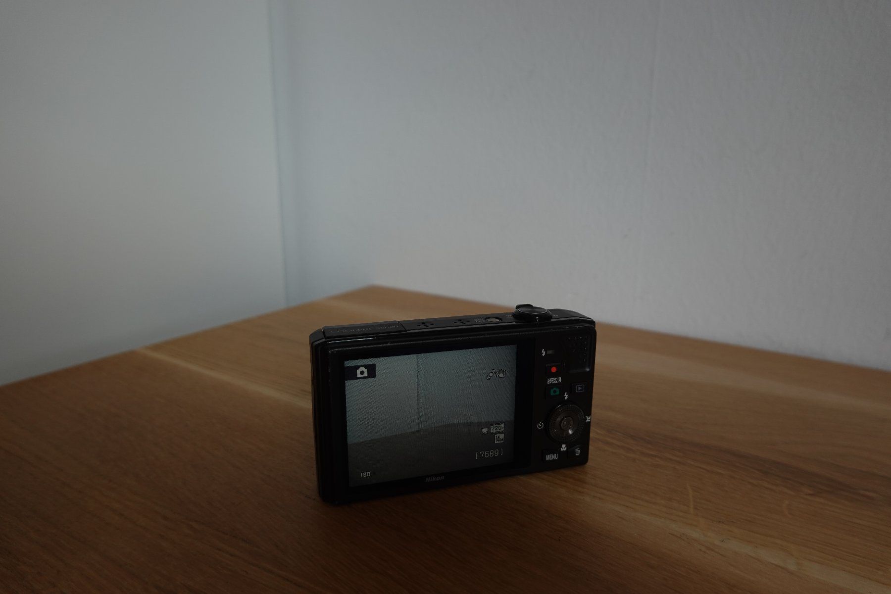 Nikon Fotocamera: Nikon Coolpix S8000 - Braun – Usato da Fribourg venduto da mar_9vlt 6