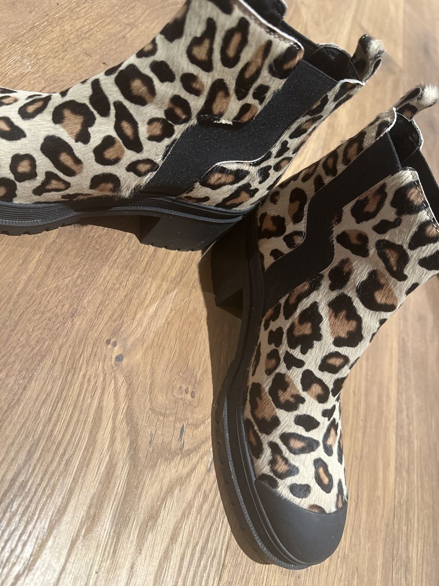 Scarpe da uomo: Trendy Leopard Boots Gr. 39 – Nuovo (secondo la descrizione) da Liestal venduto da ell_6xc7 1