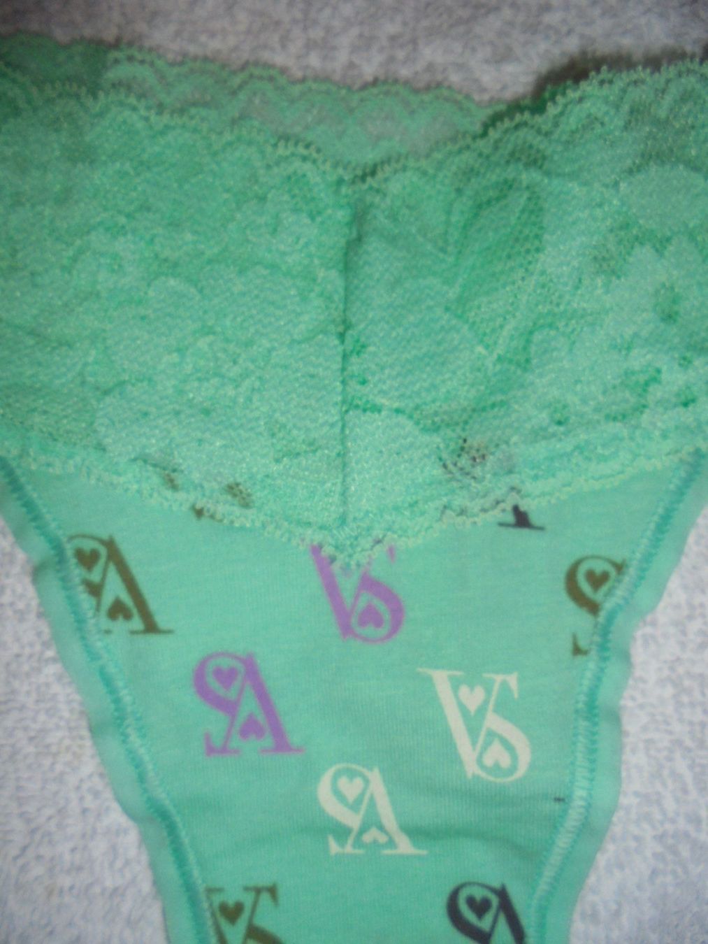 Victoria's Secret Sonstige Unterwäsche: VICTORIA'S SECRET THONG, S, NEU – Neu und originalverpackt aus Aarau Rohr von PinkSchwein 1