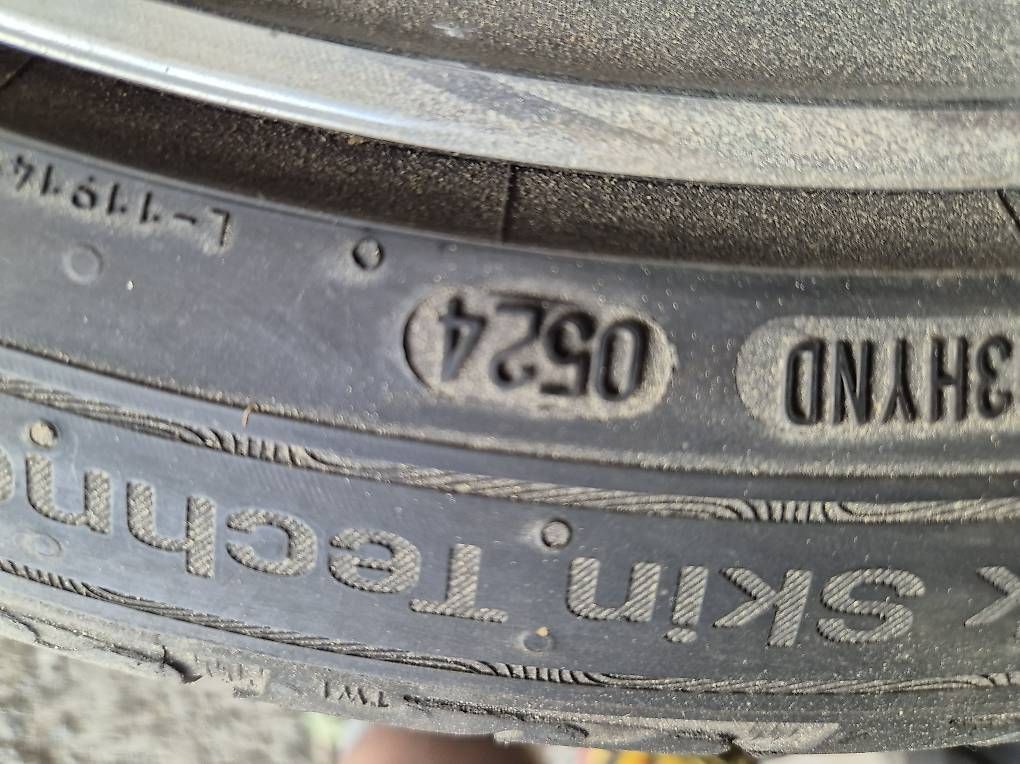 Pneumatici & Ruote complete: Sommerpneu mit Felgen 245/40 R18 – Usato da Schattenhalb venduto da Nico100705 1