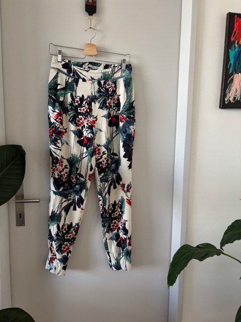 Pantaloni: Tolle lockere Hose – Usato da Zürich venduto da CoCos_Closet
