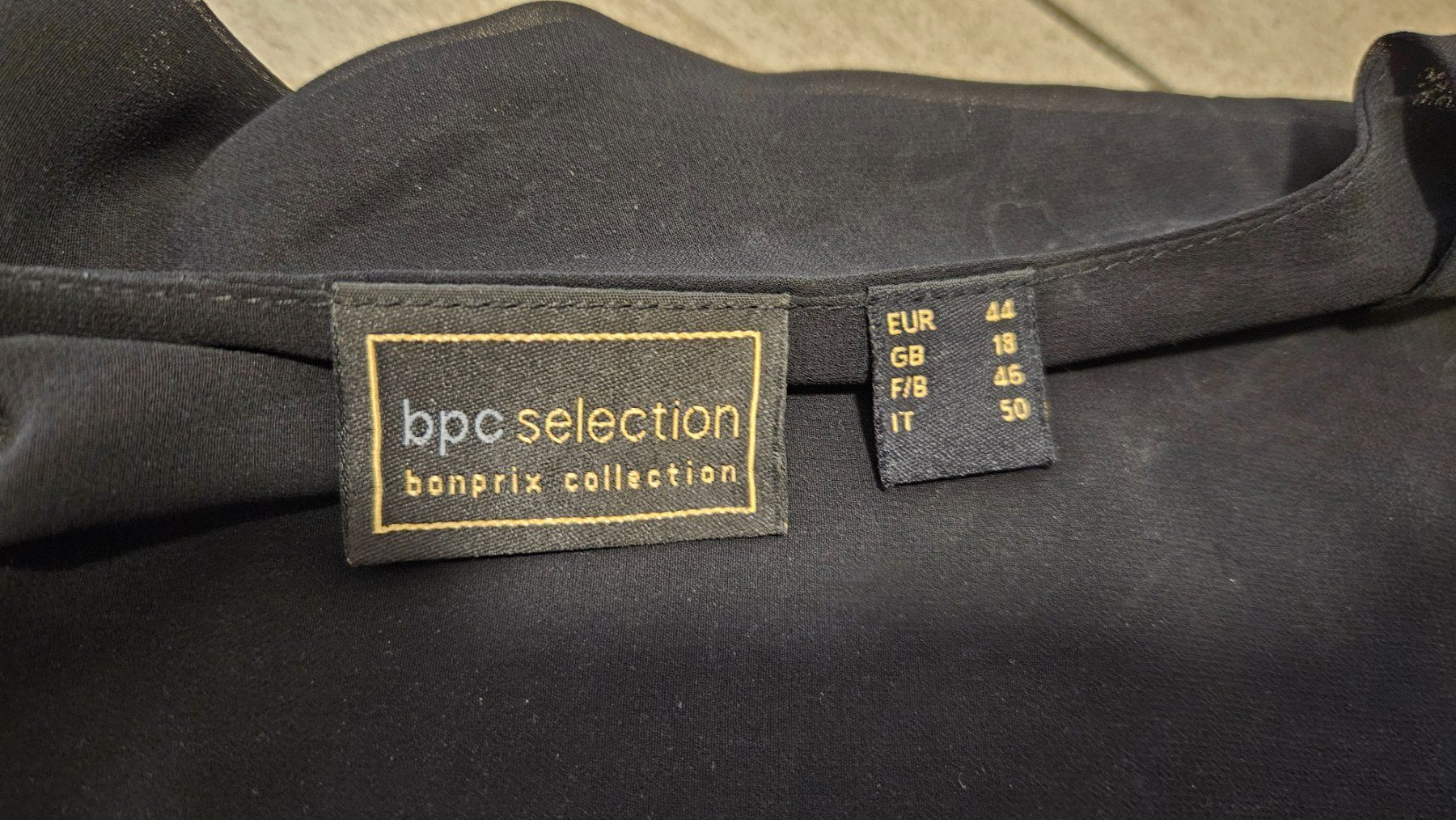Top: Damen Oberteil von BPC Selection, Grösse 44, Schwarz/Weiss – Nuovo (secondo la descrizione) da Escholzmatt venduto da _die_Kaempferin 1