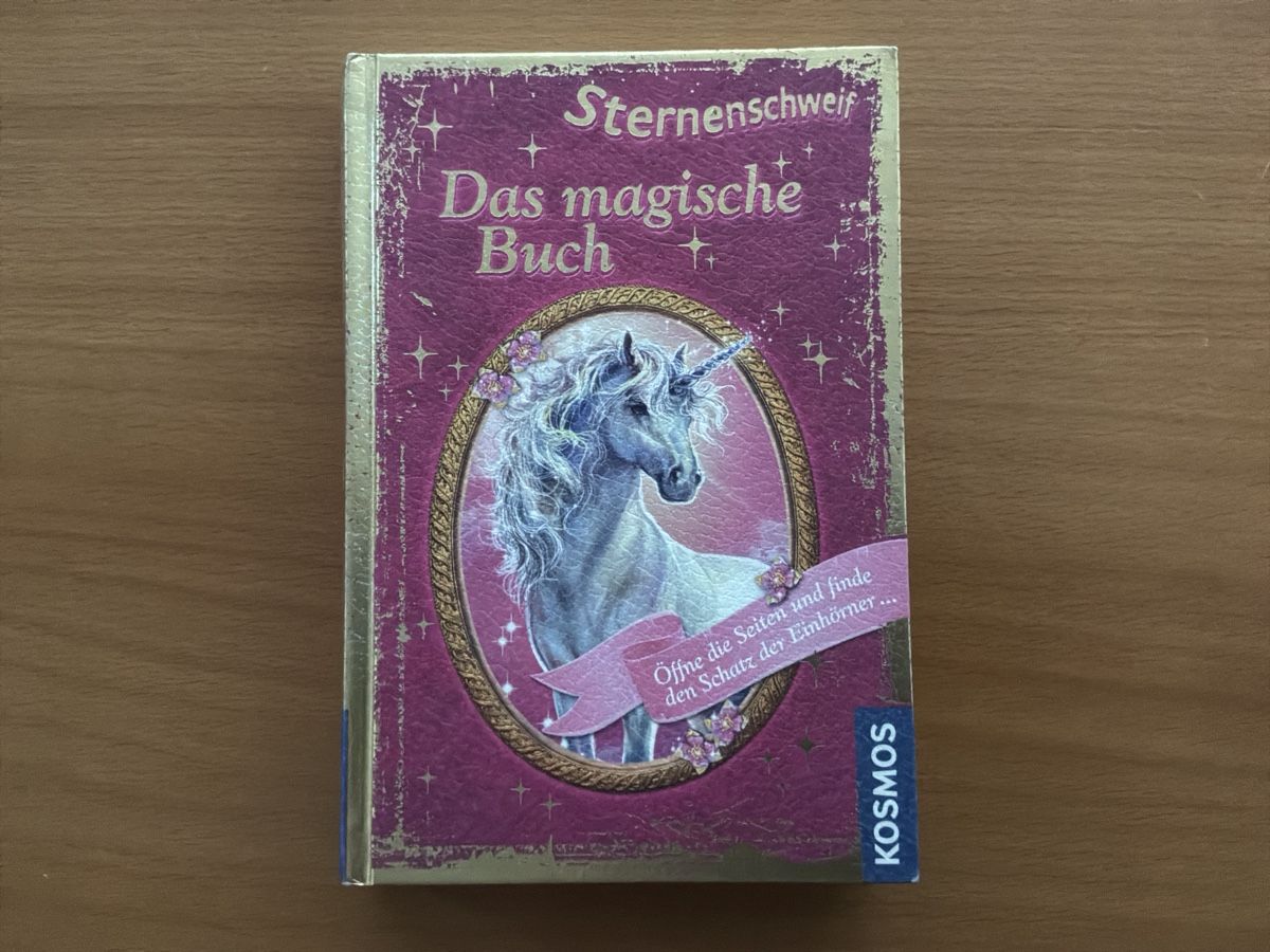 Libri: Sternenschweif Das magische Buch Kosmos – Nuovo (secondo la descrizione) da St. Gallen venduto da petergyoergy