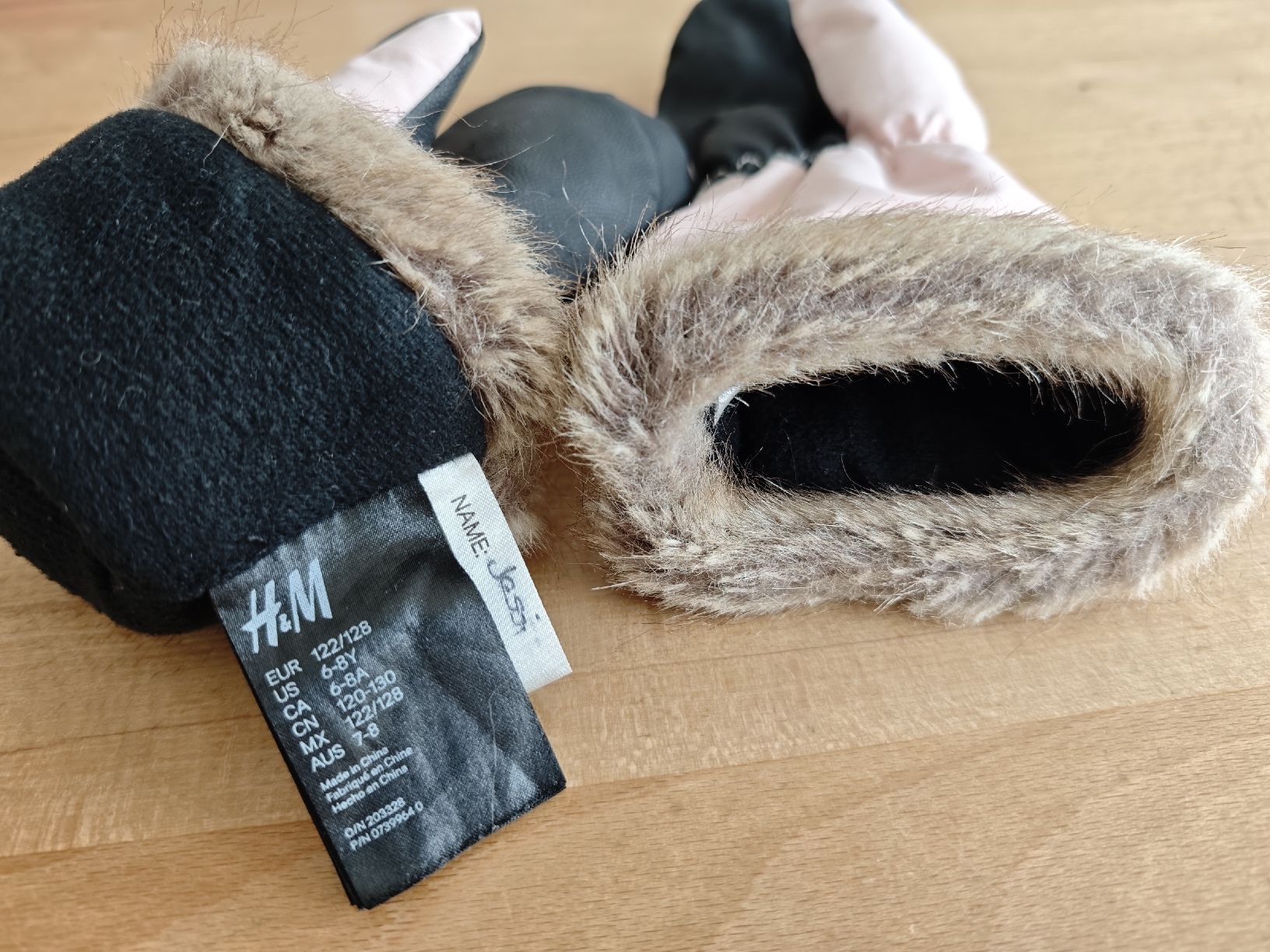H&M Kinderhandschuhe: Winterhandschuhe, Mädchen, Rosa, Grösse 122/128, H&M – Gebraucht aus Zollbrück von Turner5 2