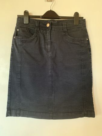 Jupe Canda bleu foncé taille 36 bon état
