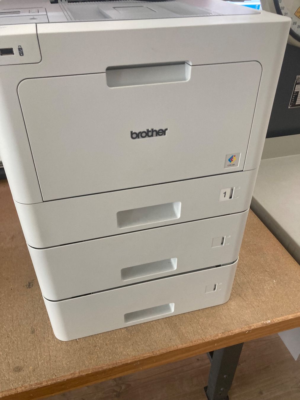 Brother Drucker: Brother Laserdrucker HL-L9310CD mit 3 Schubladen – Gebraucht aus Kaltbrunn von Silberkiste 2