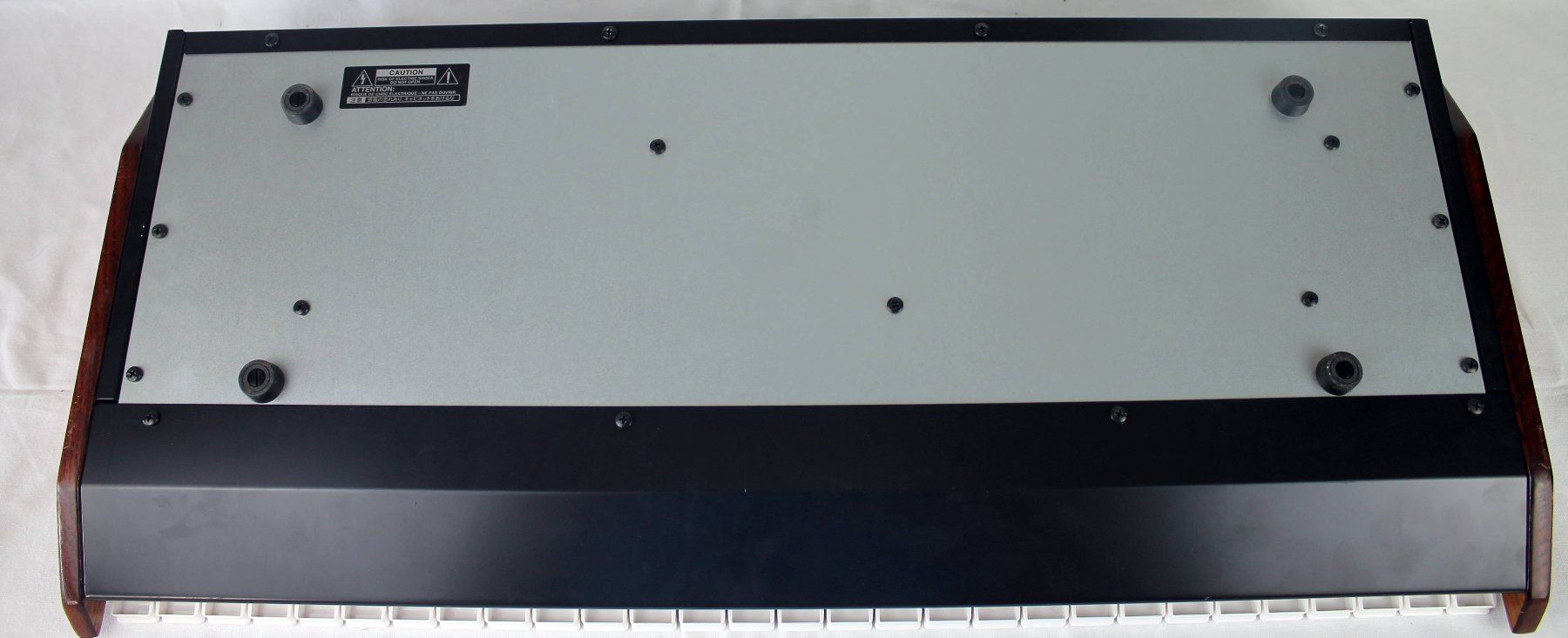 Korg Instruments de musique: Korg Prologue-8 Synthesizer – D'occasion à Reinach BL par bk_brockireinach 3