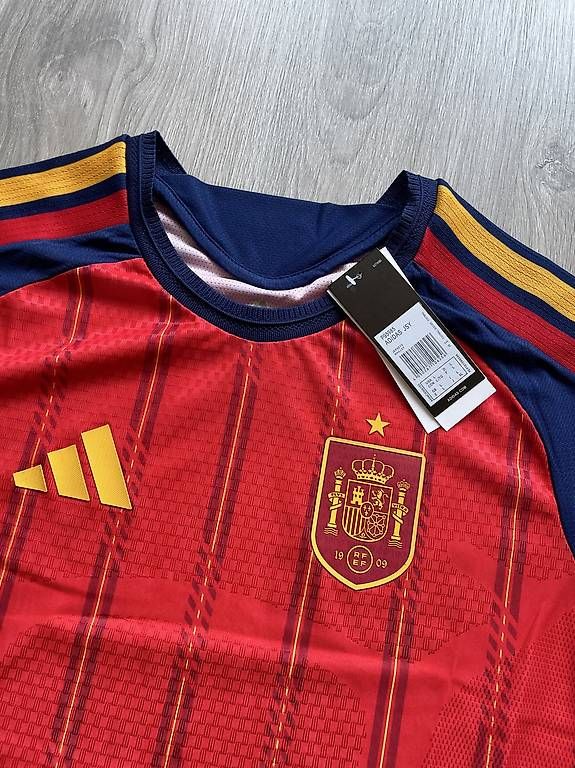 Maillots de corps & Pantalons: Spanien Trikot Gr. L – D'occasion à Biel/Bienne par Bolagol9 1