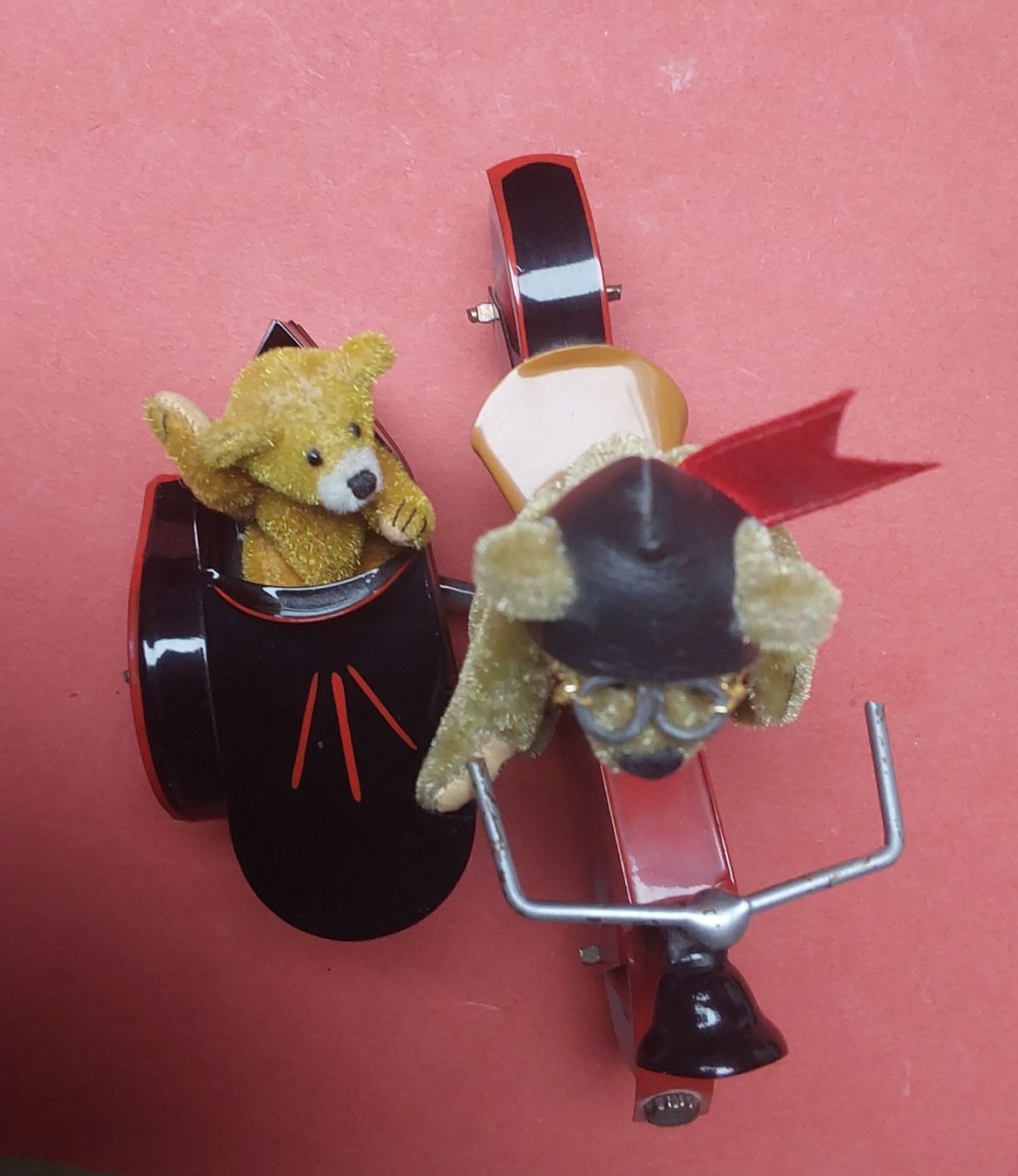 Teddy Hermann Giocattoli: Hermann Nr. 10081 Motorrad mit Seitenwagen mit 2 Teddys NEU – Nuovo e nell'imballaggio originale da Windisch venduto da Benji026 1