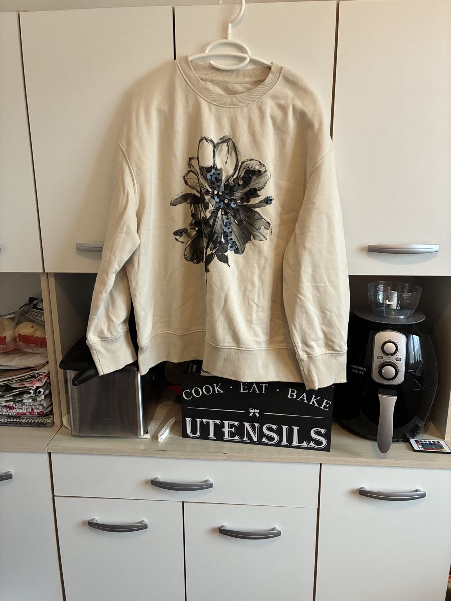 Pullover & Sweatshirts: Pullover – Gebraucht aus Ostermundigen von Didi-Mader