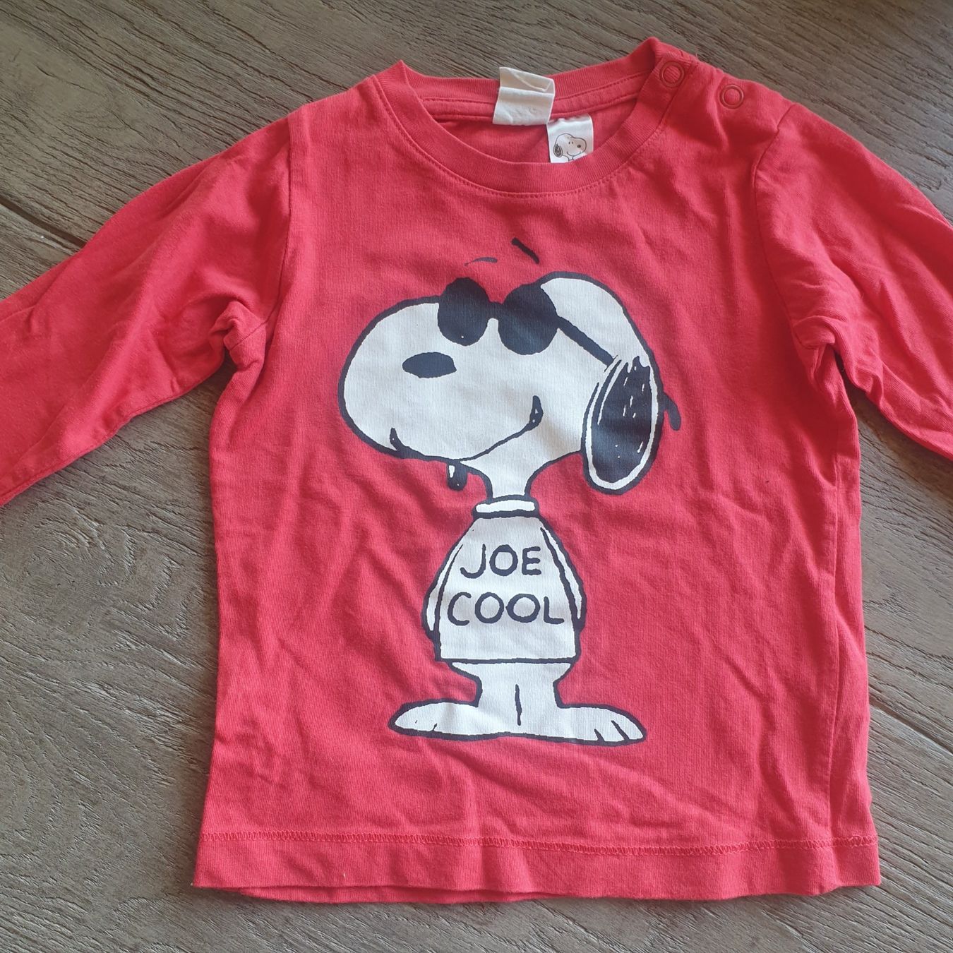 H&M Maglioni & Felpe: 🐸 SNOOPY PULLOVER "JOE COOL" 80 HUND – Usato da Môtier (Vully) venduto da Frogs