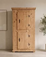 Schrank Tannenholz