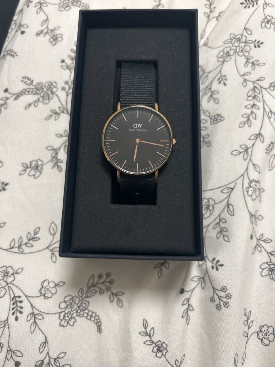 Daniel Wellington Uhren: Daniel Wellington Uhr Rosegold – Neu (gemäss Beschreibung) aus Ebikon von vono.i