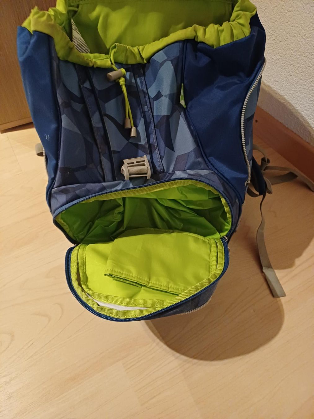 Ergobag Borse & Zaini: Schulsack Ergobag – Usato da Biezwil venduto da Tannentuerli 4