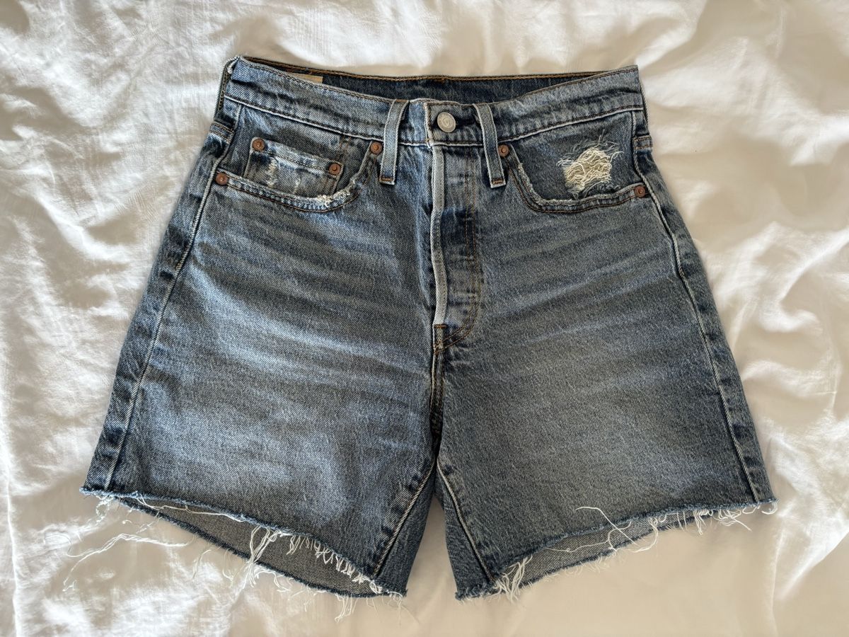 Levi's Jeans: Levis 501 shorts Gr. 26 – Nuovo (secondo la descrizione) da Winkel venduto da Zimtguetzli