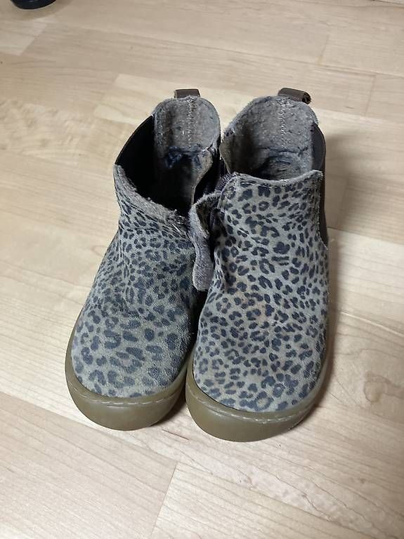 Herrenschuhe: Gr 27 unisex Schuhe – Gebraucht aus Bern von ava_w7qc 1