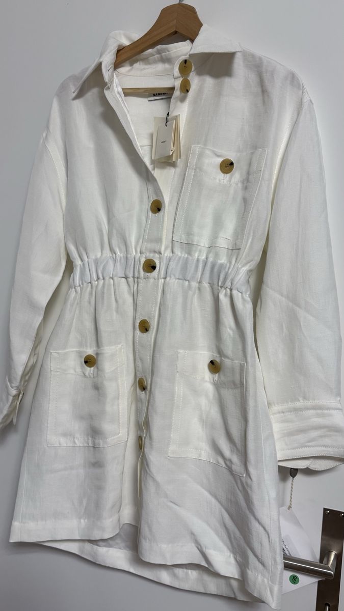 Sandro Vestiti: Robe Sandro Taille 36 Ecru Neuve avec etiquette – Usato da Cham venduto da Ezhdoll