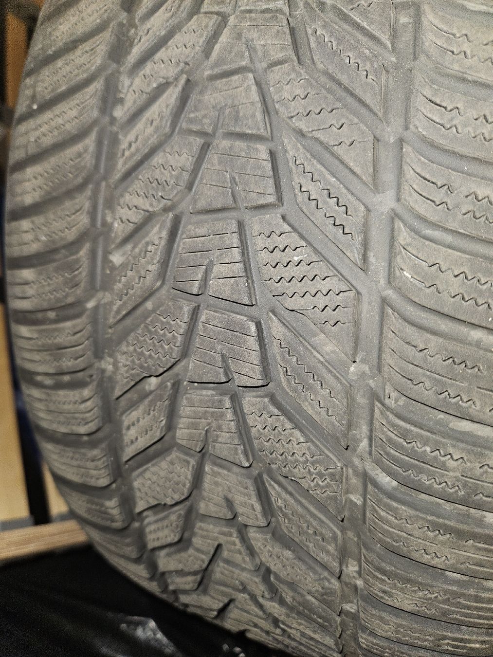 Pneumatici & Ruote complete: 2x Hankook Pneu fast neu – Usato da Schaffhausen venduto da Mirto8212 1