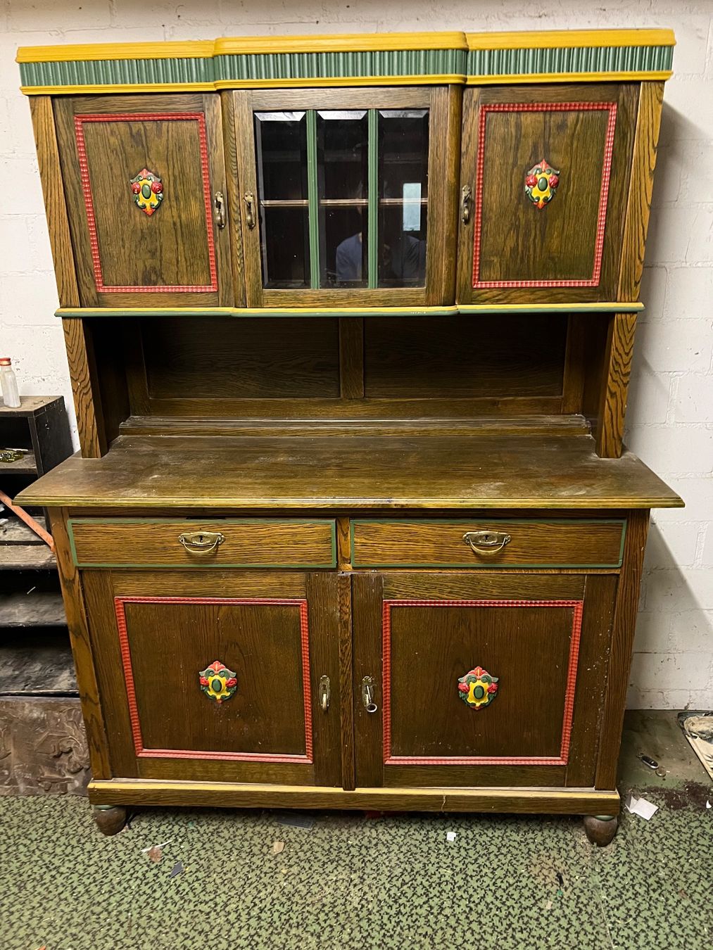 Büffets: Sideboard mit Vitrine – Gebraucht aus Mellingen von pbe_vc86
