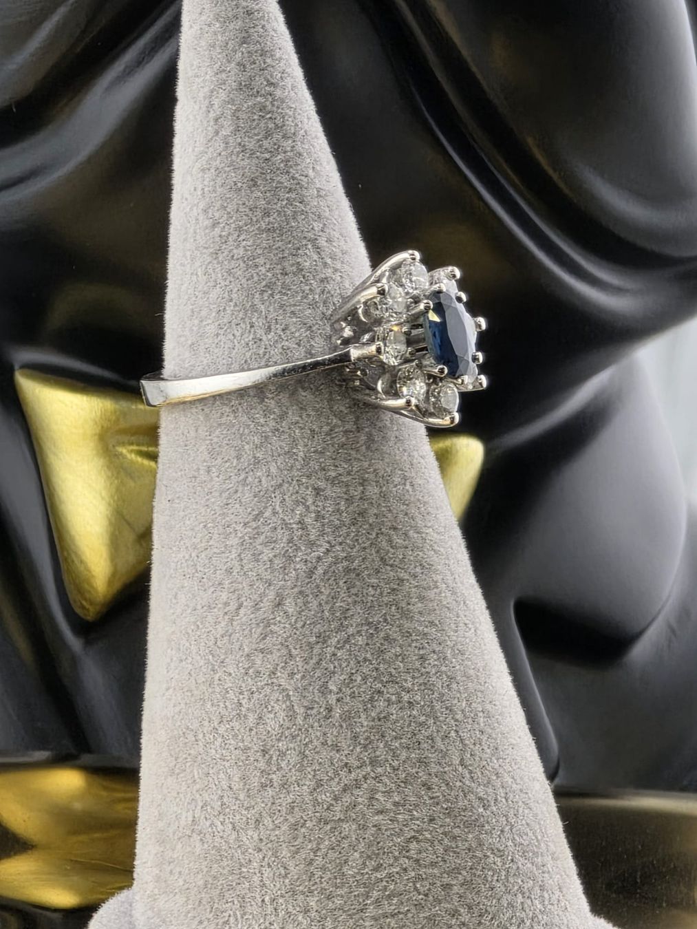 Christ Anelli: Wunderschöner Saphir-Diamant-Ring, 585er Weissgold – Usato da Basel venduto da Edelmetallhaus.com 2