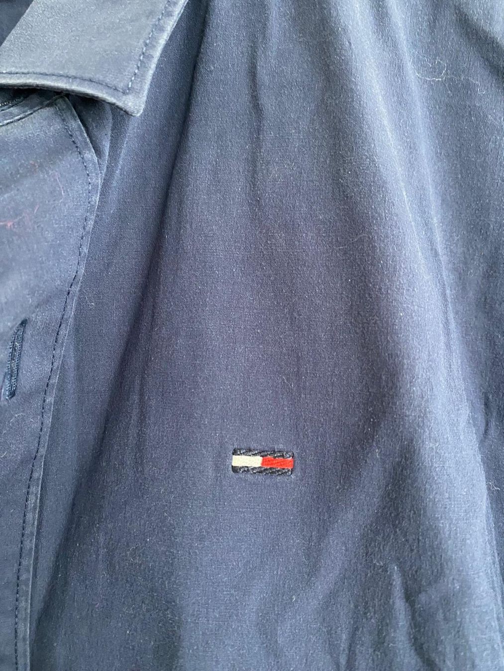 Tommy Hilfiger Hemden: Vintage Tommy Hilfiger Hemd – Gebraucht aus Arbon von MaritK 2
