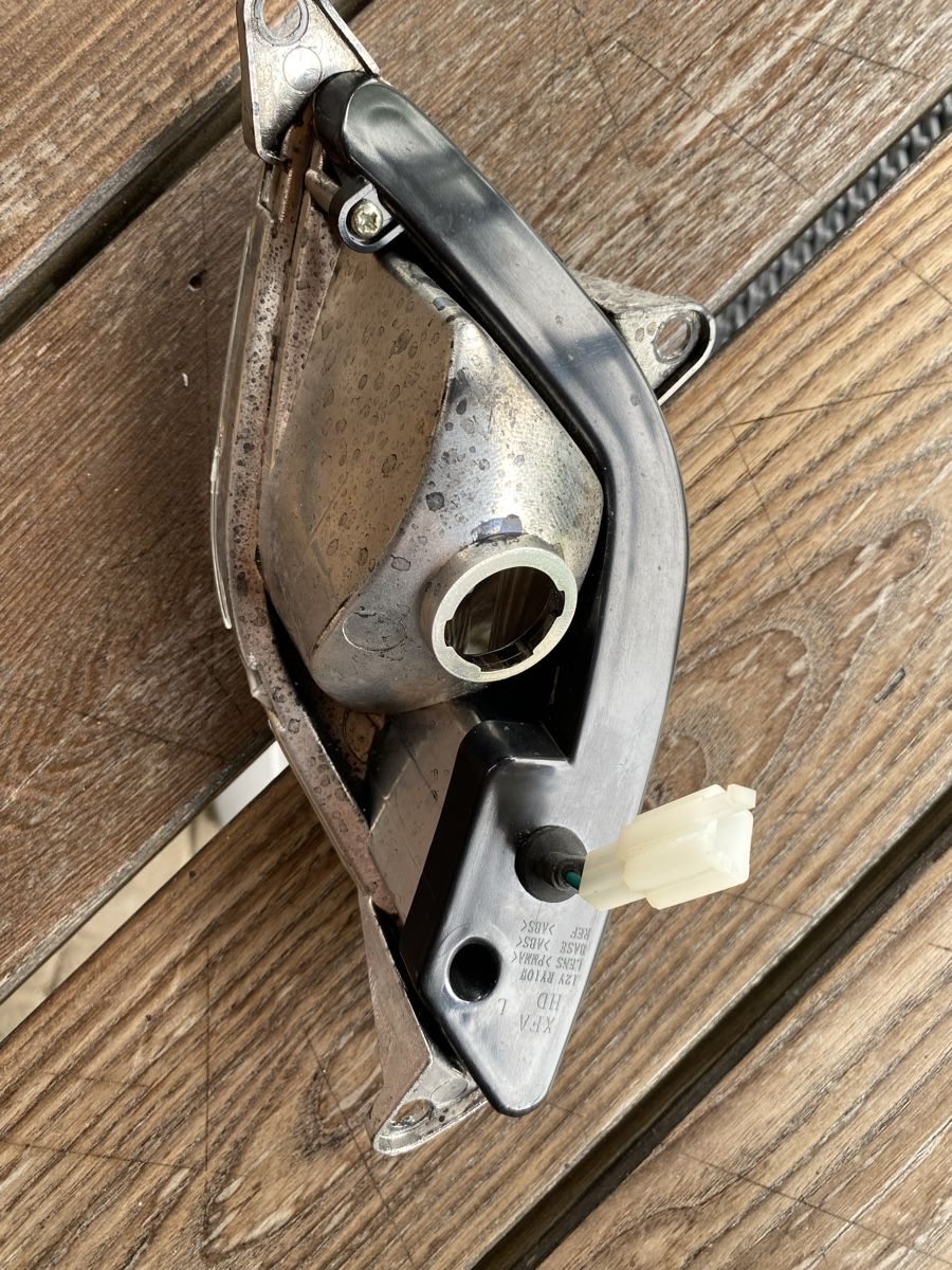 Sym Tutti pezzi di ricambio per scooter: Original Blinker links vorne Sym Fiddle  3 125 – Usato da Schmitten FR venduto da mausi034 1