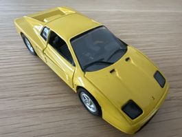 1:43 Modellauto wie auf den Bildern ersichtlich