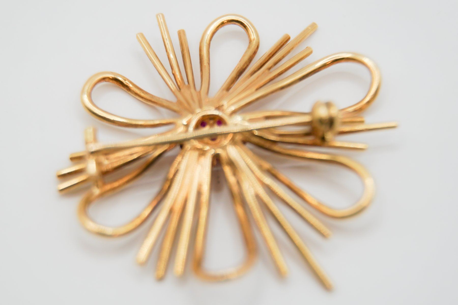 Spille & Fermagli: Broche en Or 18 carats / 750 - rubis – Usato da Bogis-Bossey venduto da VNT-GE.ch 7